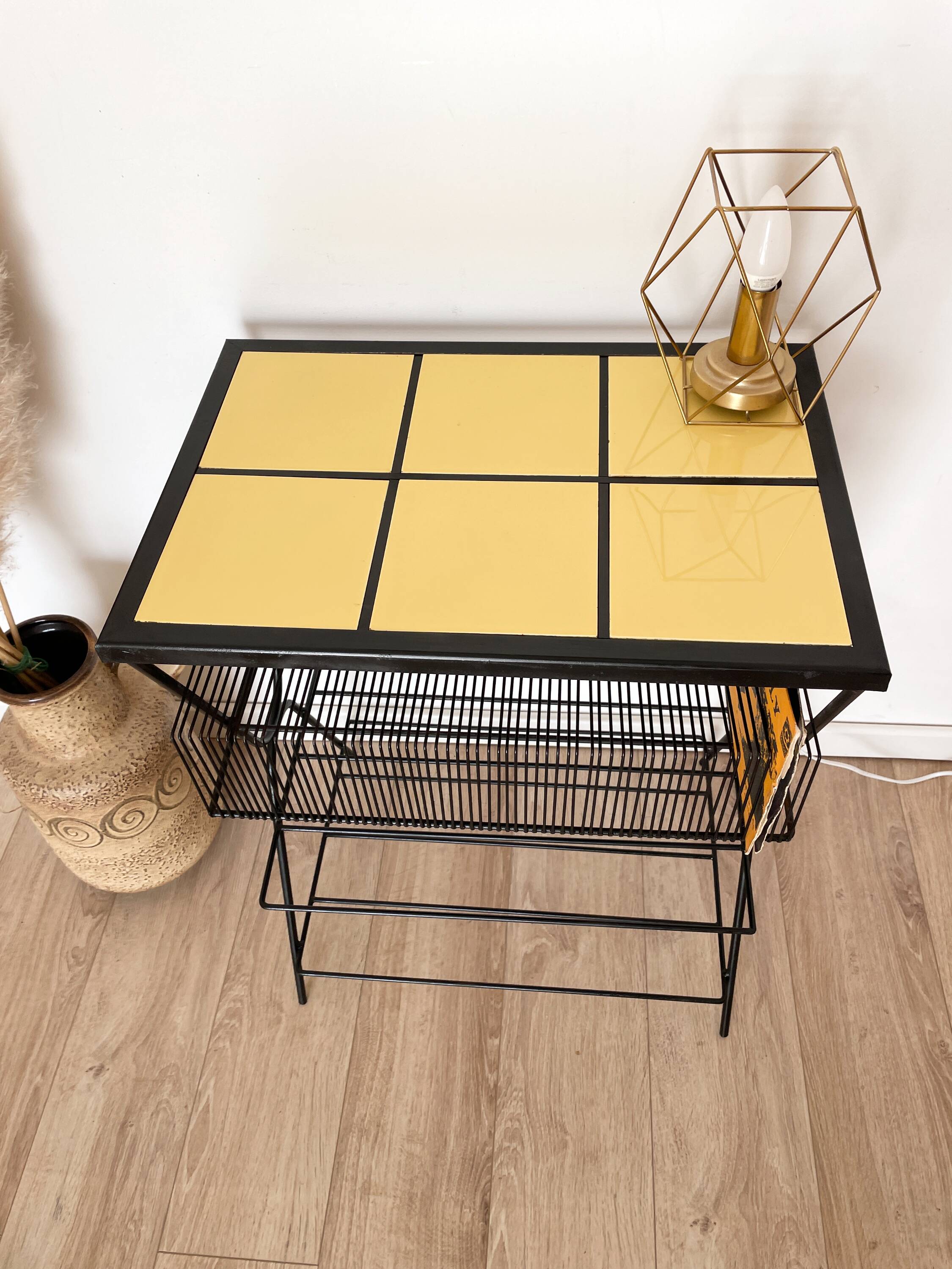 Magazine table & vinyl holder - 1960s-1970s