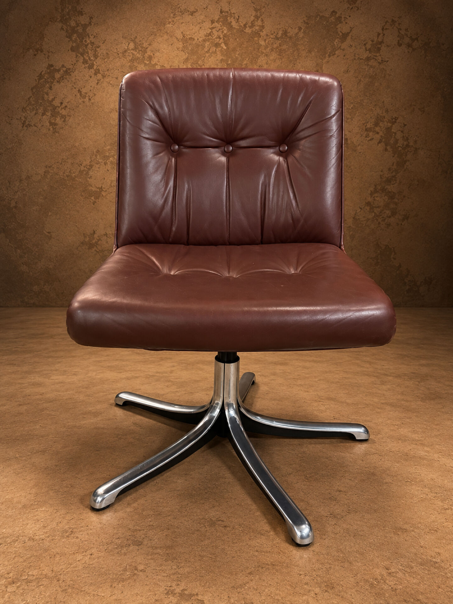 Pair of P128 armchairs by Osvaldo Borsani circa 1970