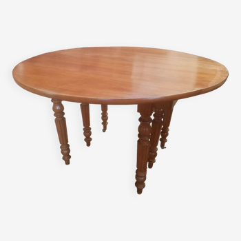 Six-legged round table in cherry wood from the late 19th century