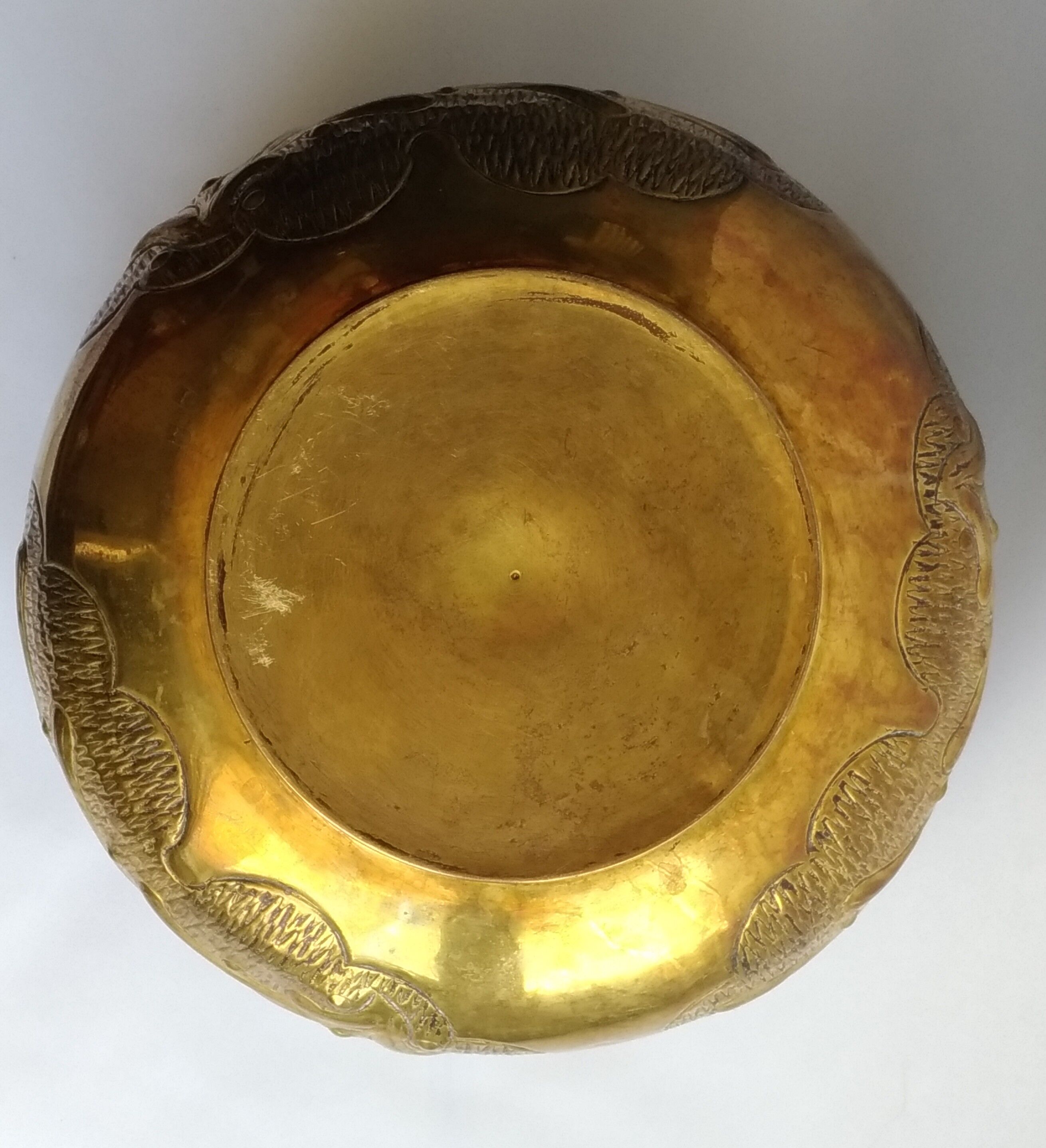 Large brass pot cover 29cm x 21cm vintage