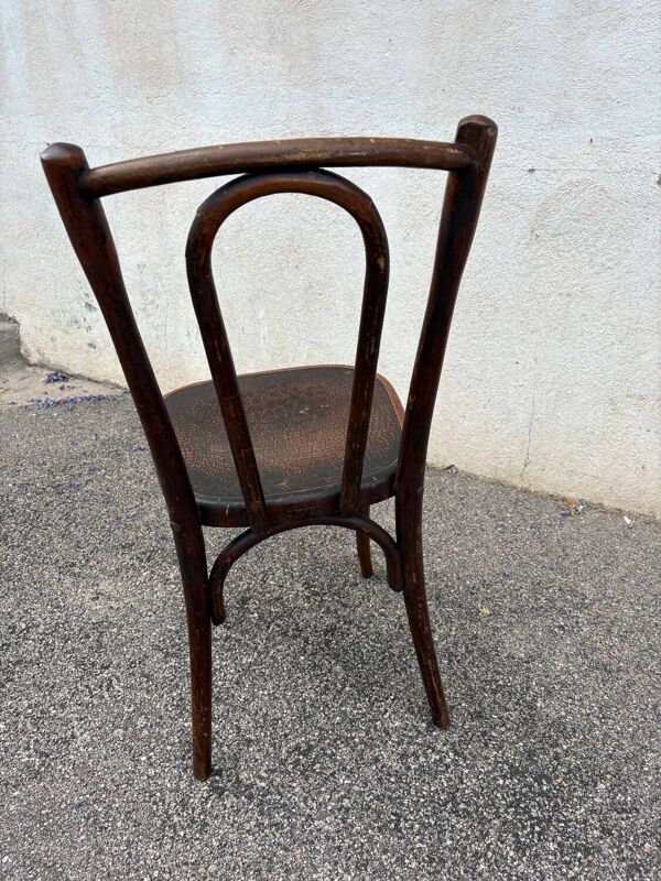 Chaise bistrot Fischel en bois gaufré