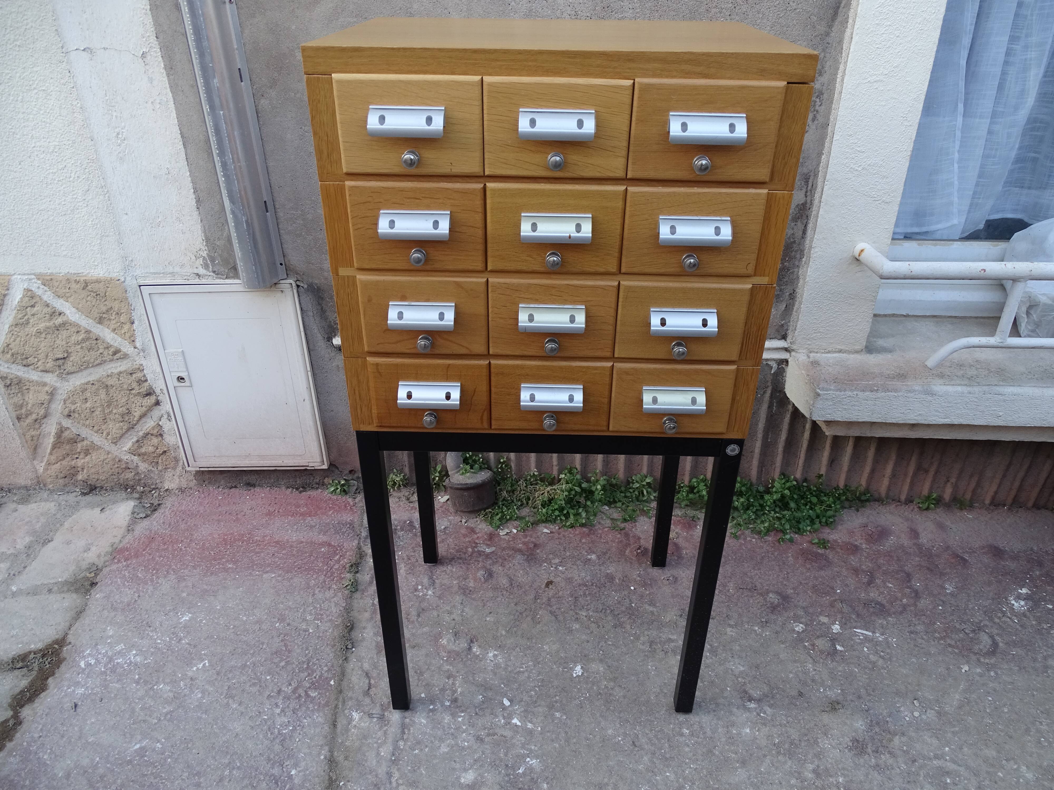 Meuble a tiroir Borgeaud vintage meuble de métier Top design