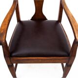 Fauteuil en chêne, Europe occidentale, début du XXe siècle.