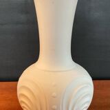 Seltmans Op Art vase Germany in biscuit porcelain from the 1960s.
