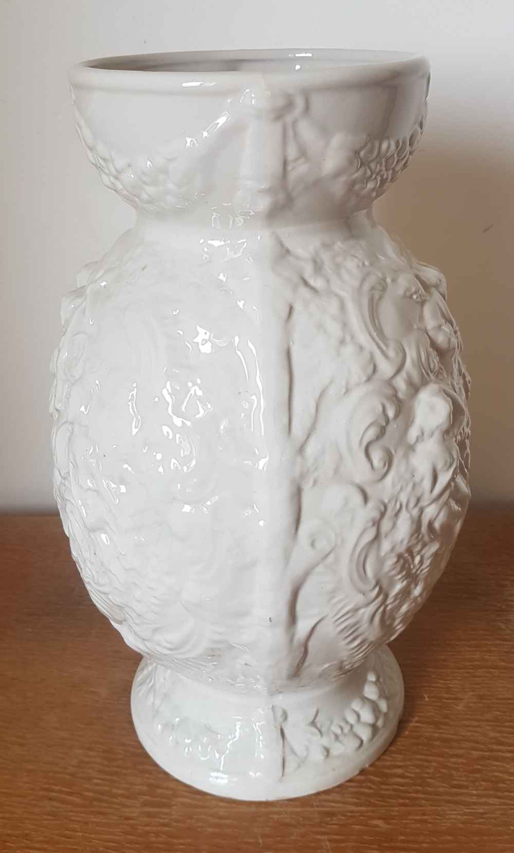 Ceramic vase V Bassano Italy