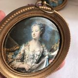 Pair of frame medallion Marie-Antoinette