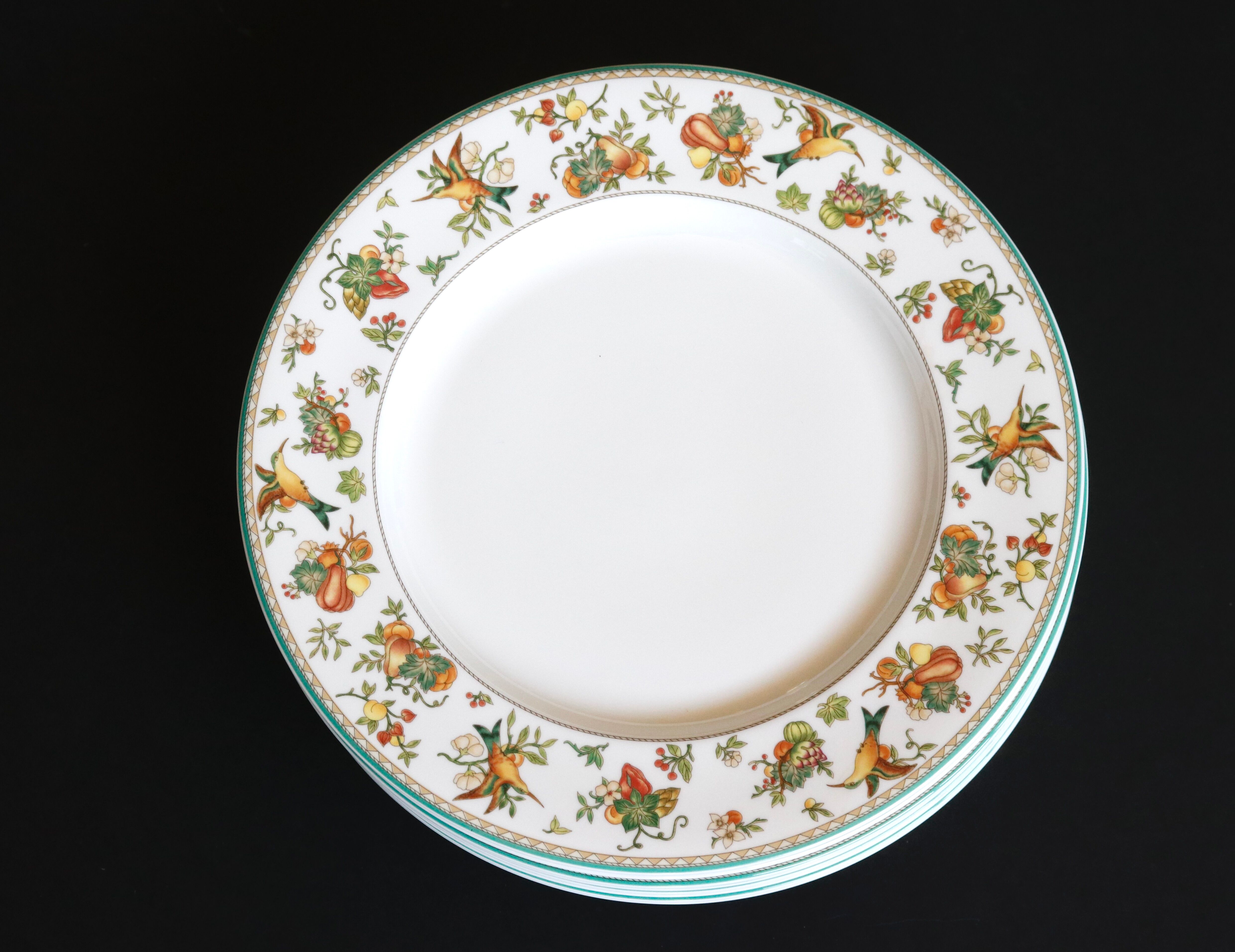 Series of 8 flat plates for dinner. Heinrich Villeroy & Boch. Golden Birds