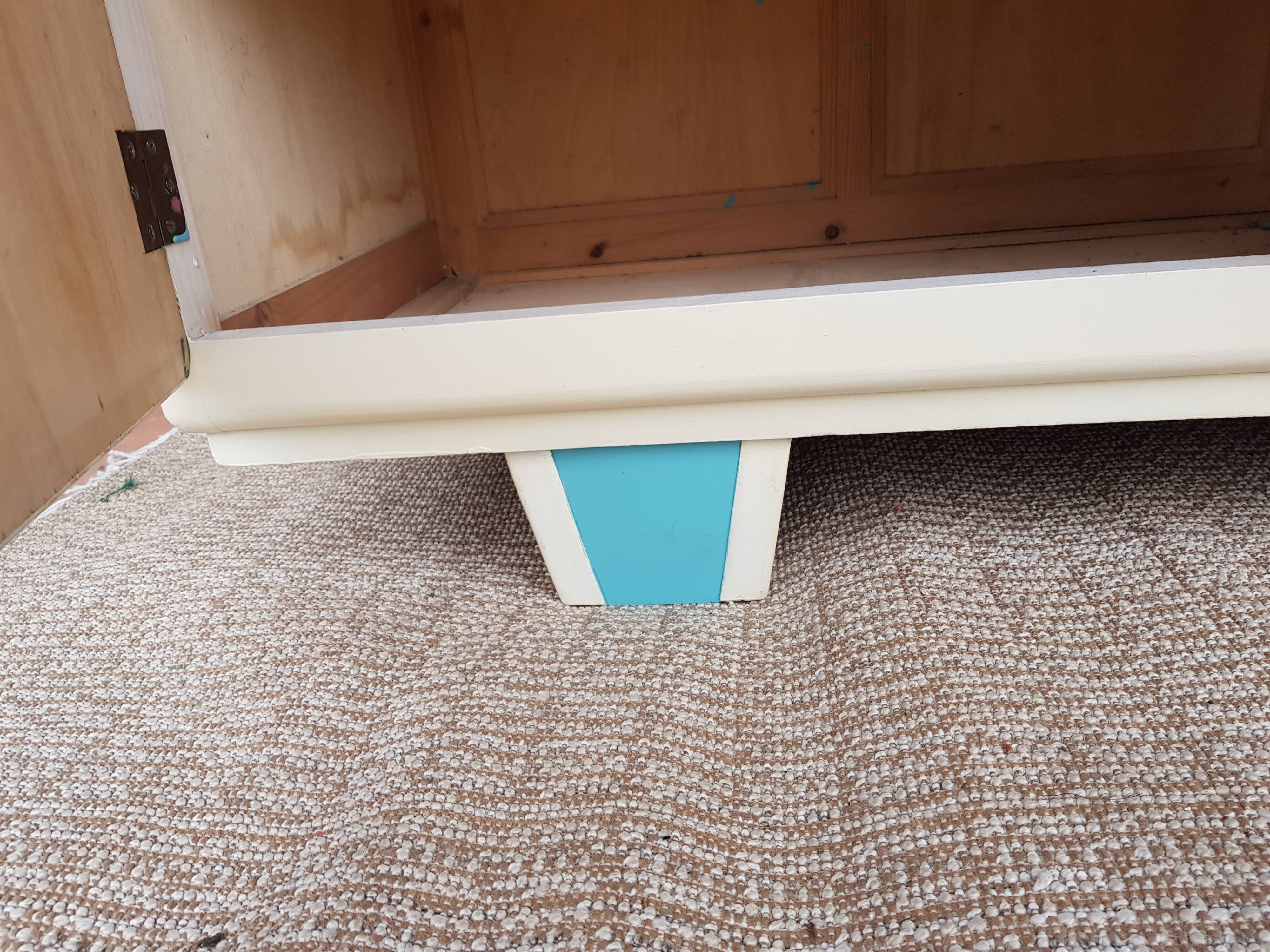 Old Furniture Style "Mado" Vintage 60s