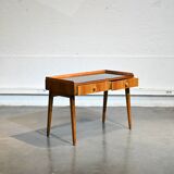 Console table by Interier Praha