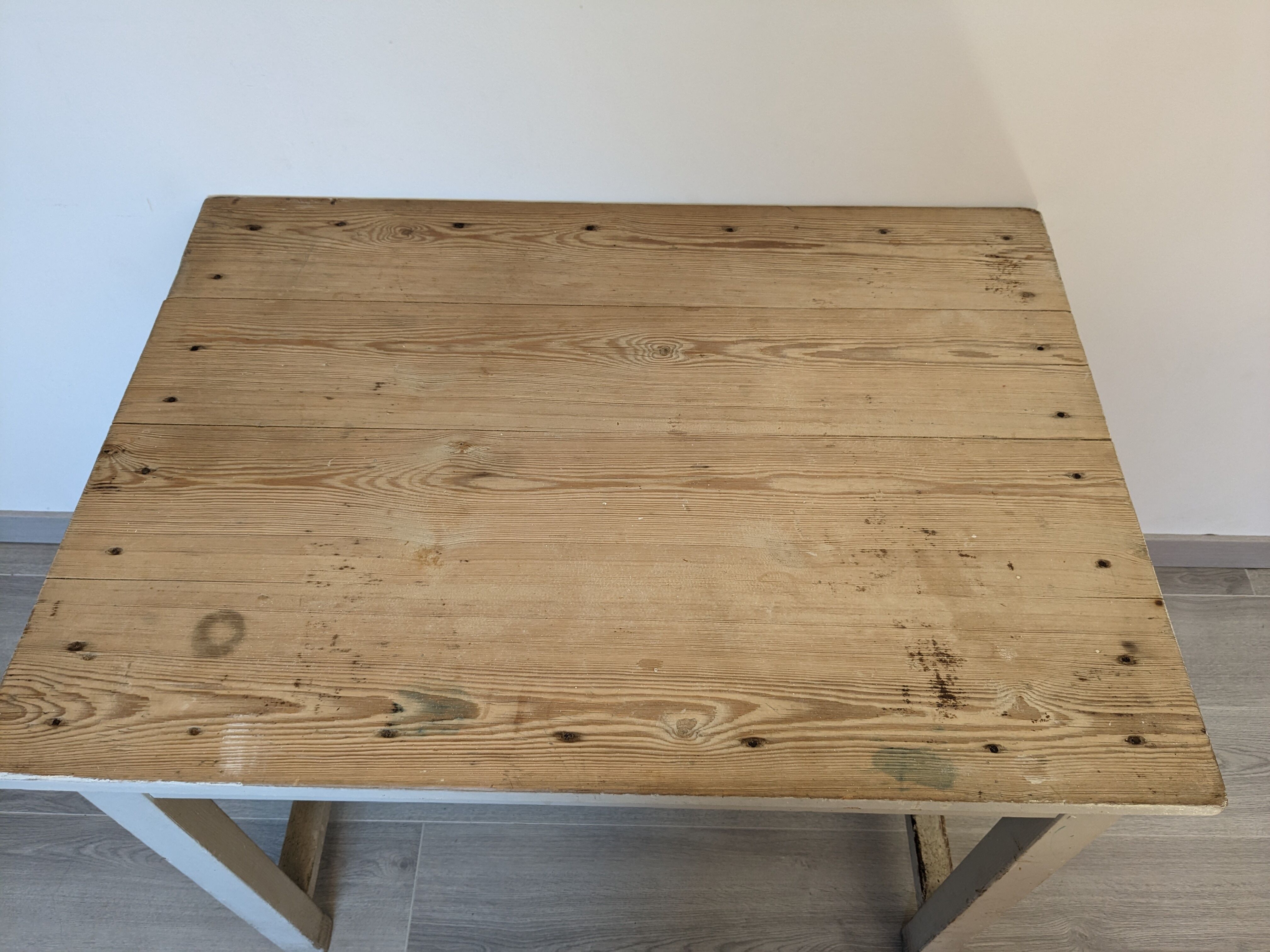 Farmhouse table in beech early twentieth century