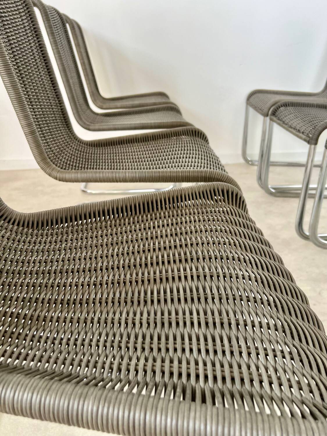 Set of 8 Tecta designer tubular chairs, Bauhaus style, metal and vintage gray cane, 80s