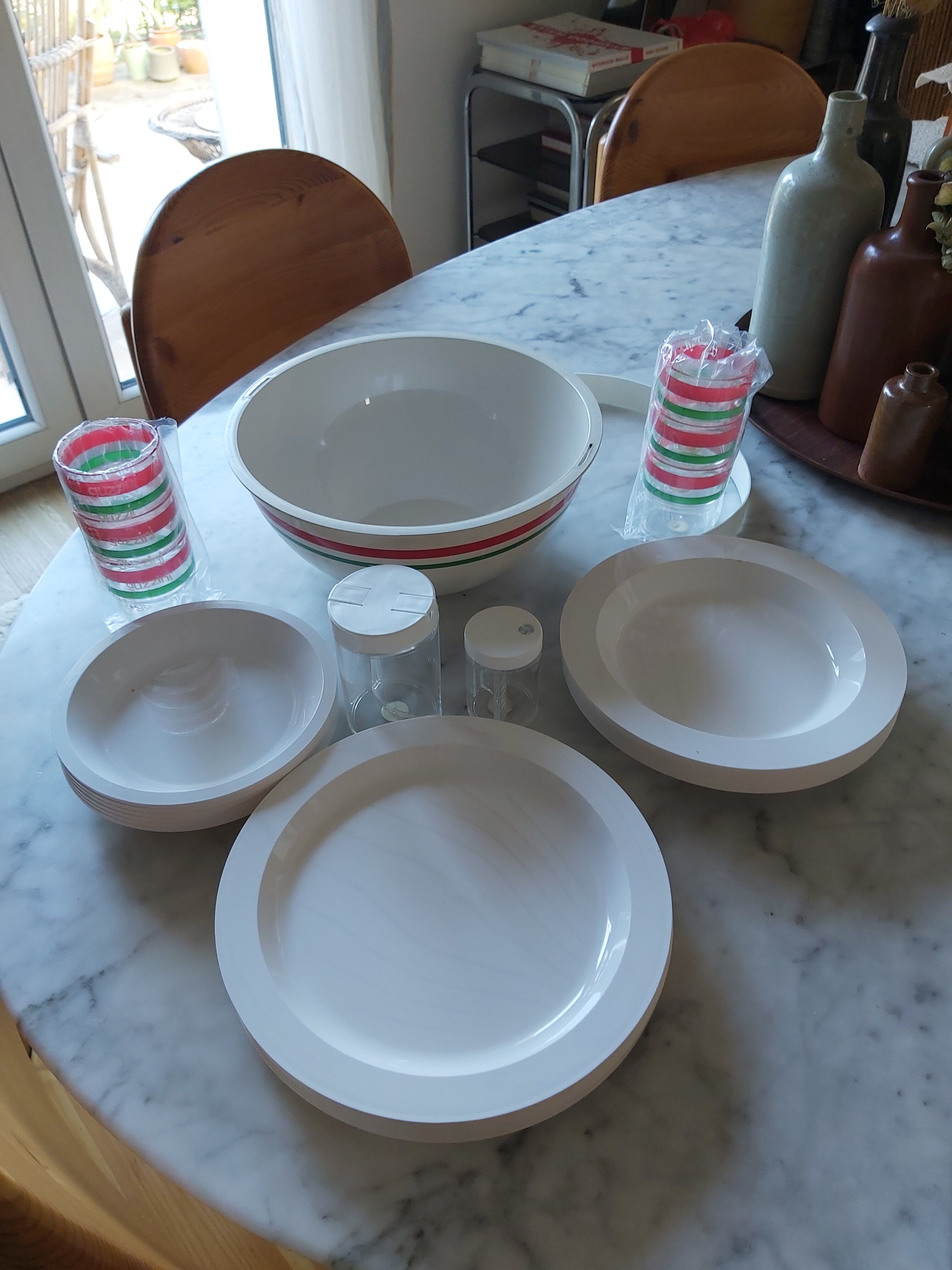 Guzzini picnic ball 70s