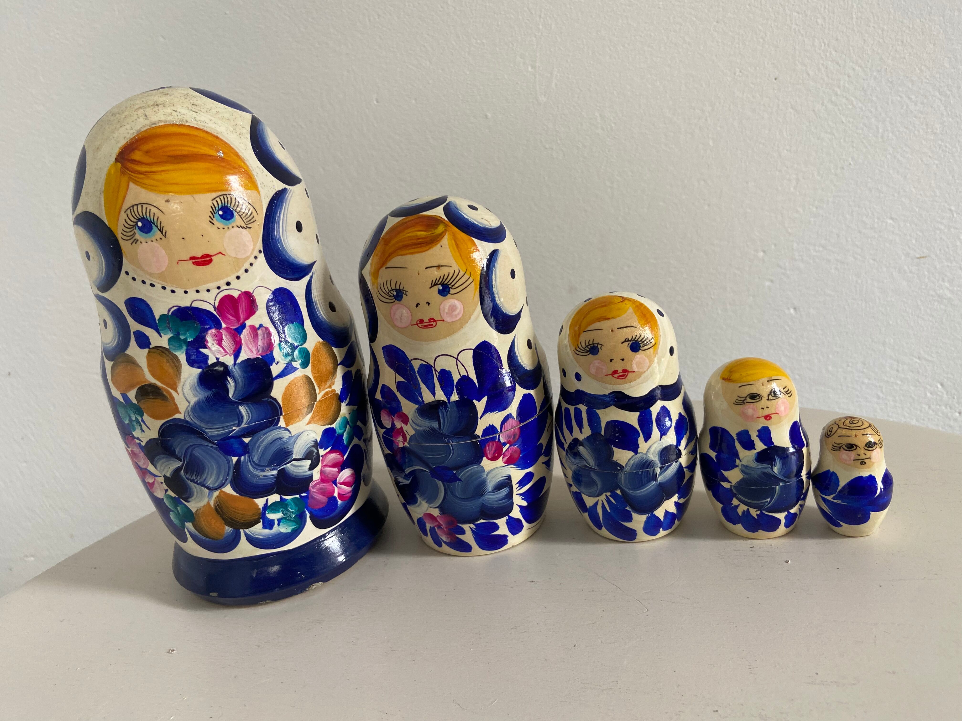Poupées Russes