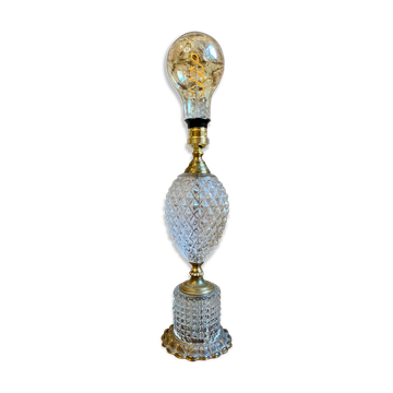 Lampe à poser en pointes de diamant