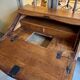 Secretary, sloped desk in walnut, 18th century ☐ 97.5 x 62 cm