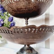 Large three-tiered fruit bowl in iron and brass, French style, rust.