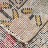 4x7 Pale Red & Beige Classic Vintage Rug, 127x215Cm