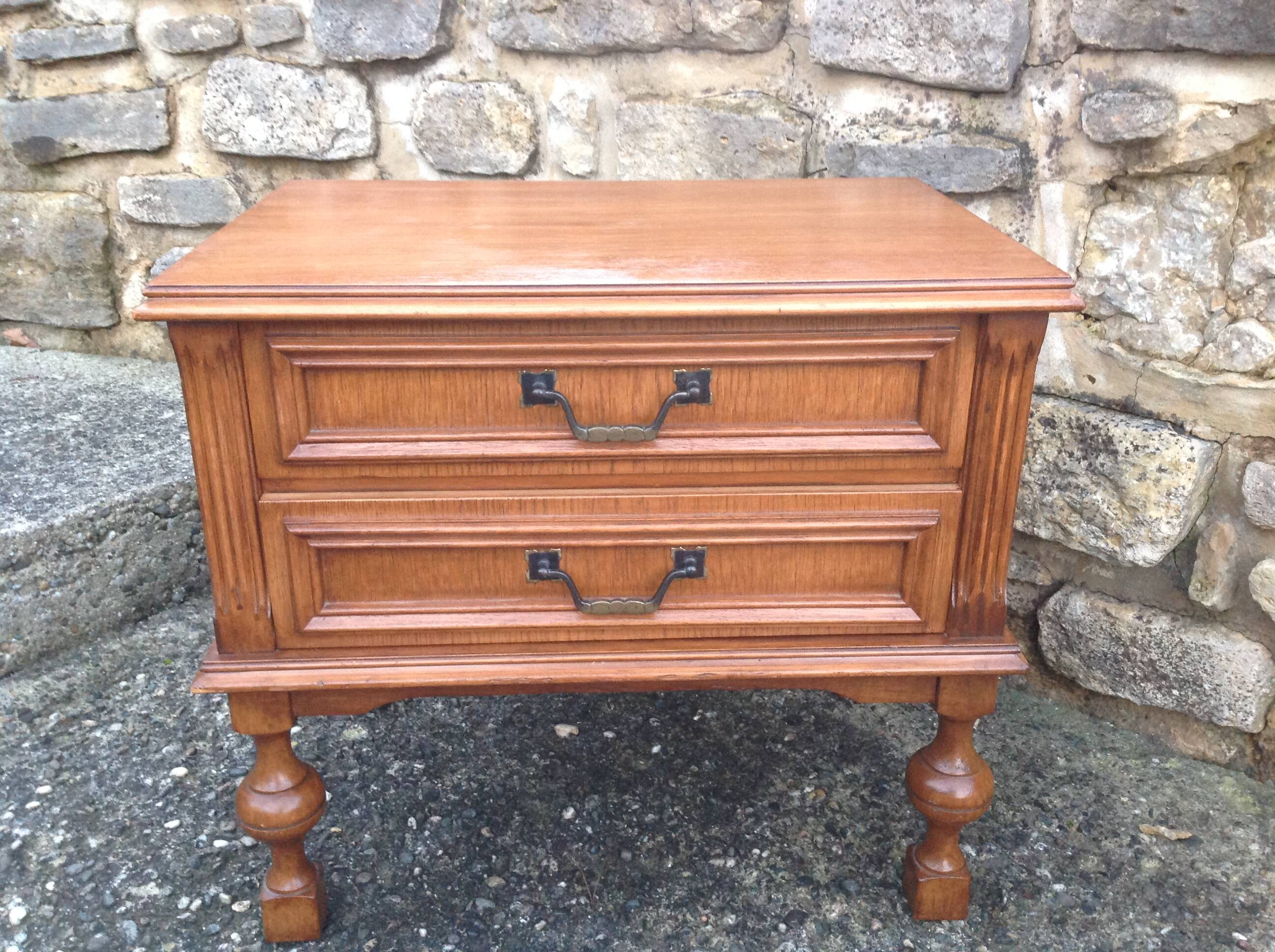Two-drawer bedside table in oak veneer / 60s-70s