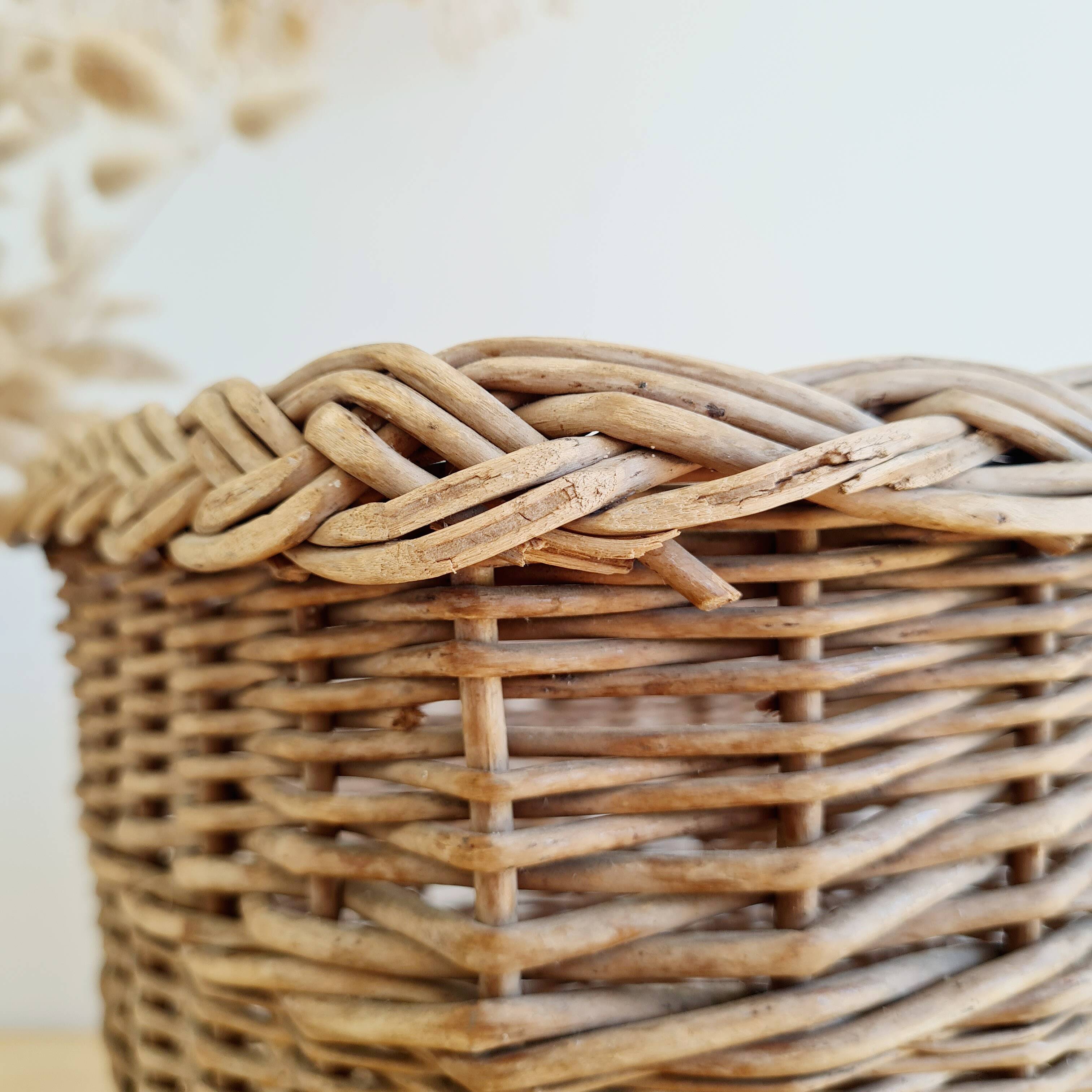 Rattan planter basket
