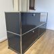 Commode USM Haller en Gris Anthracite et Noir Graphite