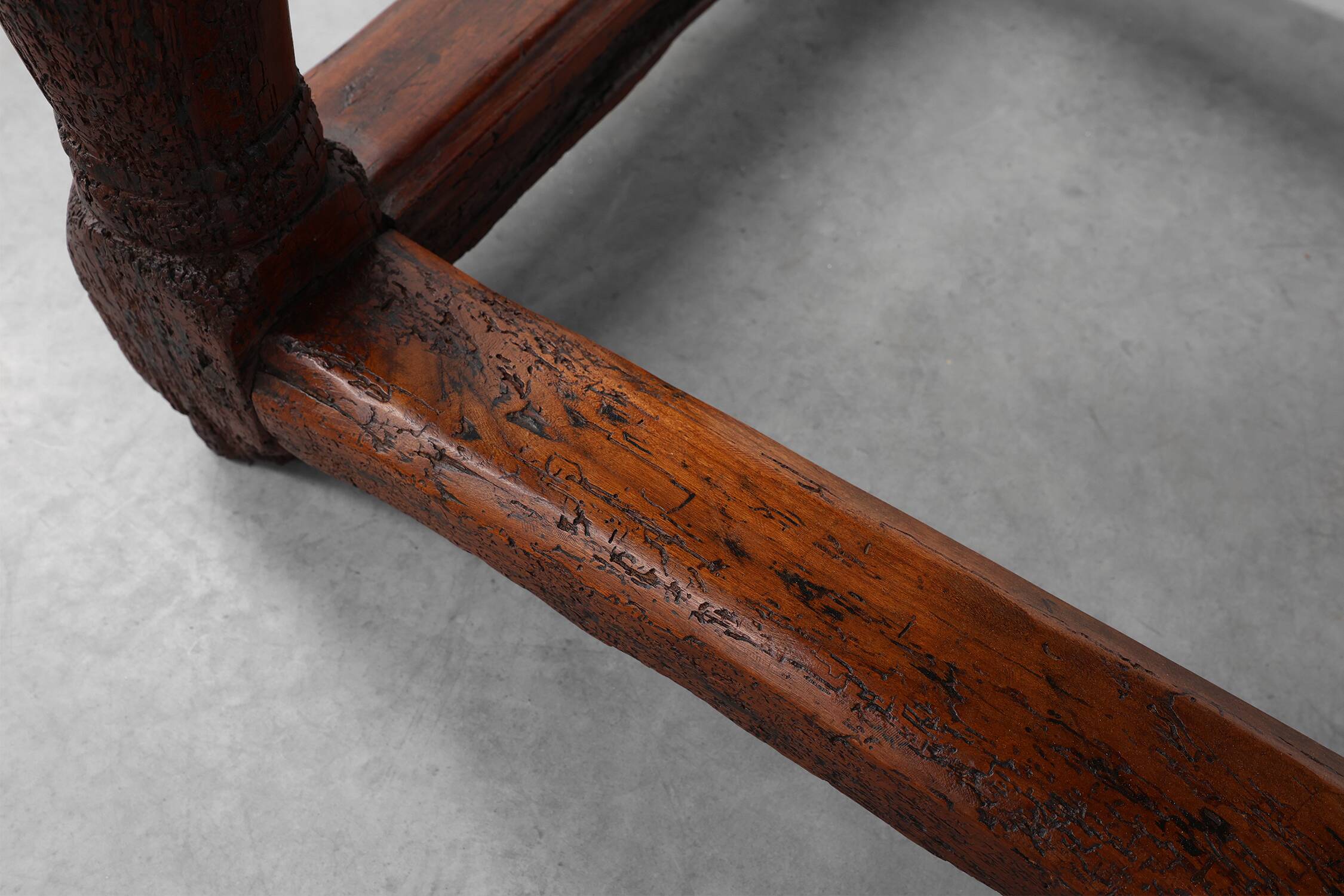 Oak hand-carved side table in wabi wabi style, Spain, 17th Century