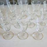 Service de 33 verres à pied & carafe