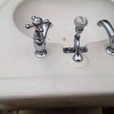 Old washbasins