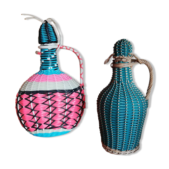Lot de deux bouteilles scoubidou