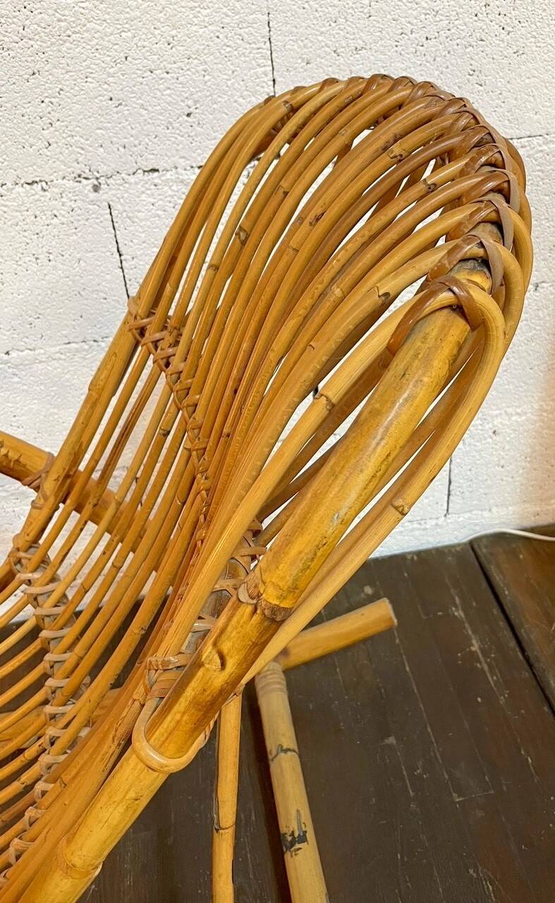 Vintage rocking chair in rattan by Rohé (Holland) from the 1960s.