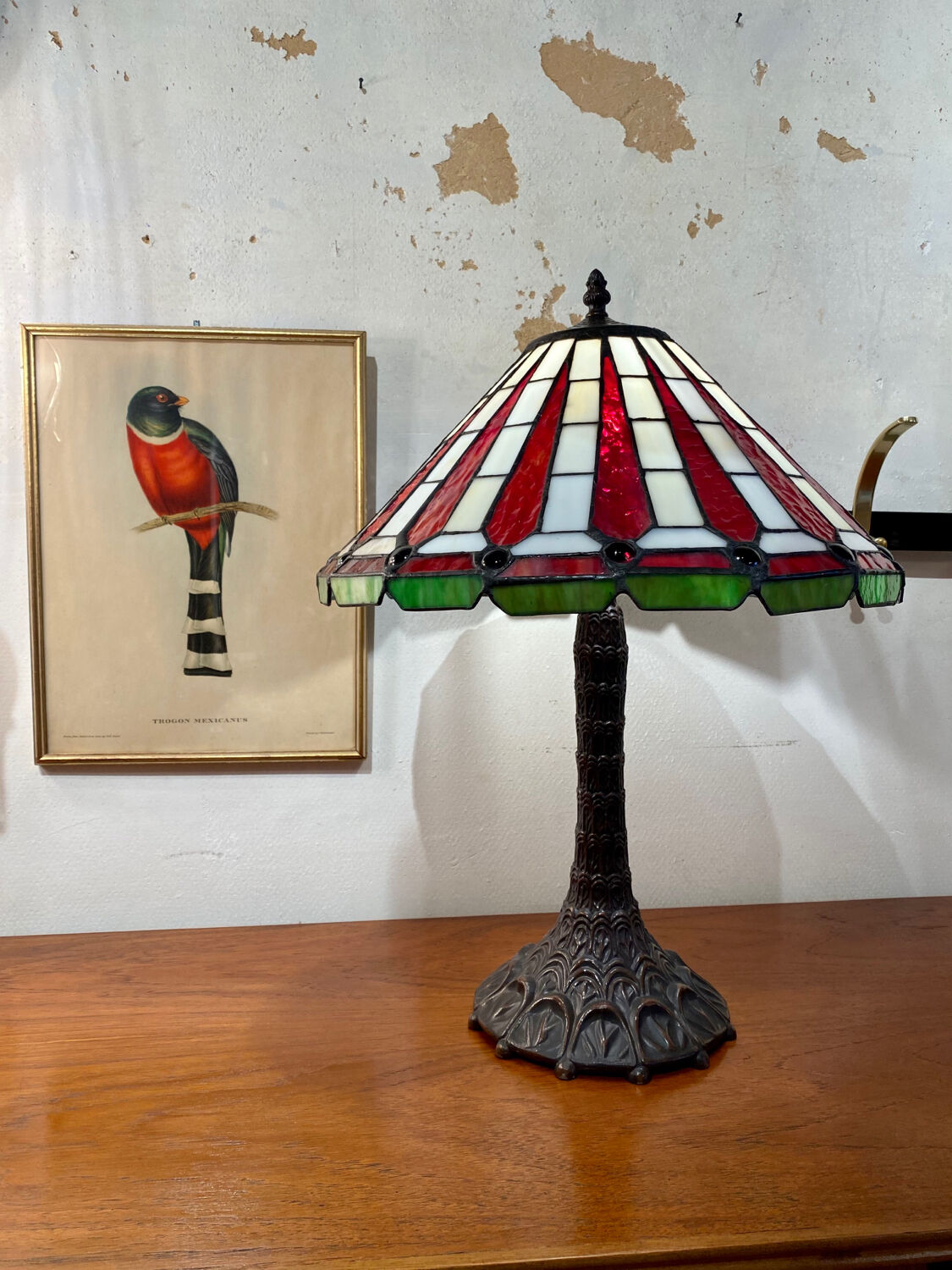 Tiffany style stained glass lamp