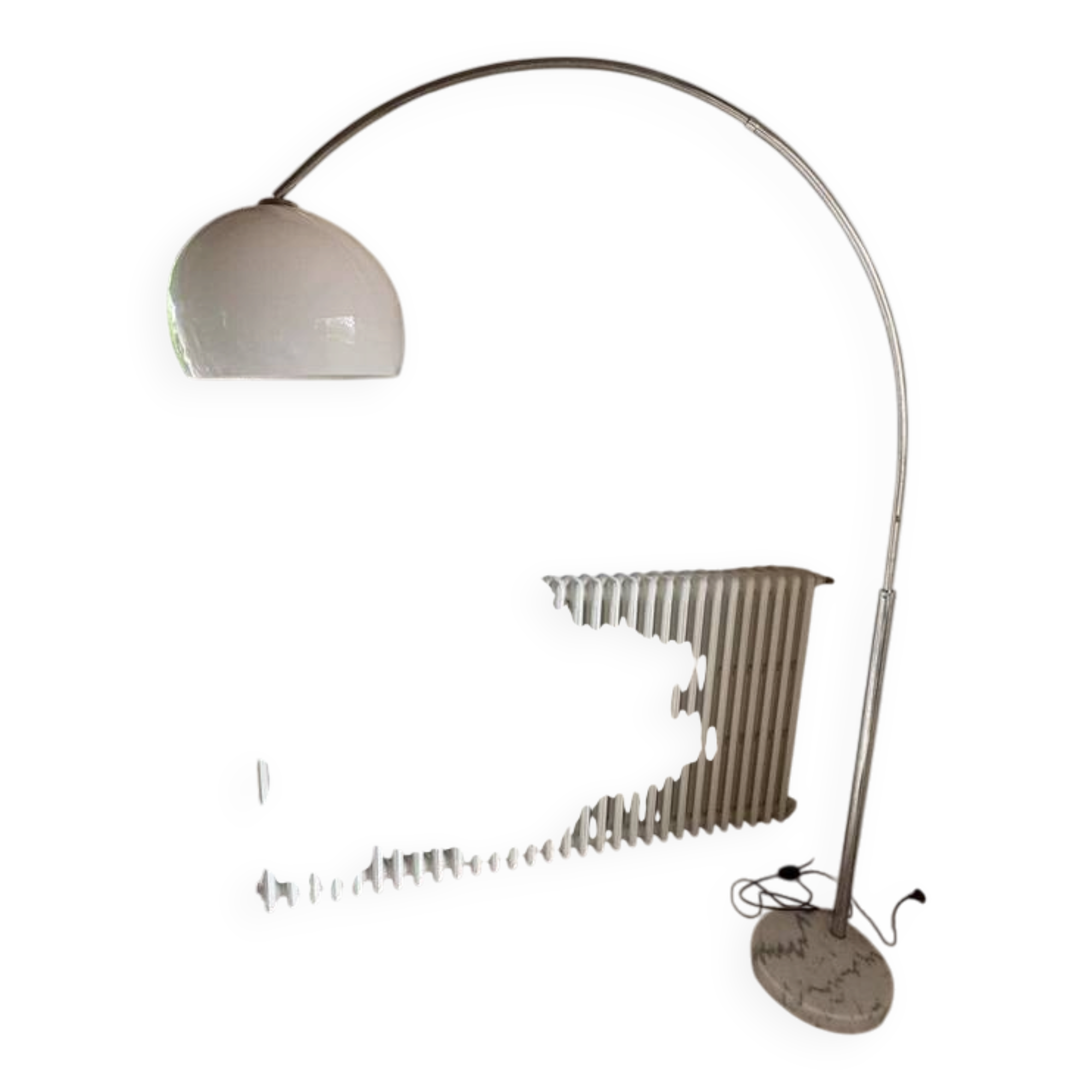 Large vintage Italian arc floor lamp – 1970s – Marble, chrome, and opaline diffuser