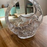 Chiseled crystal basket