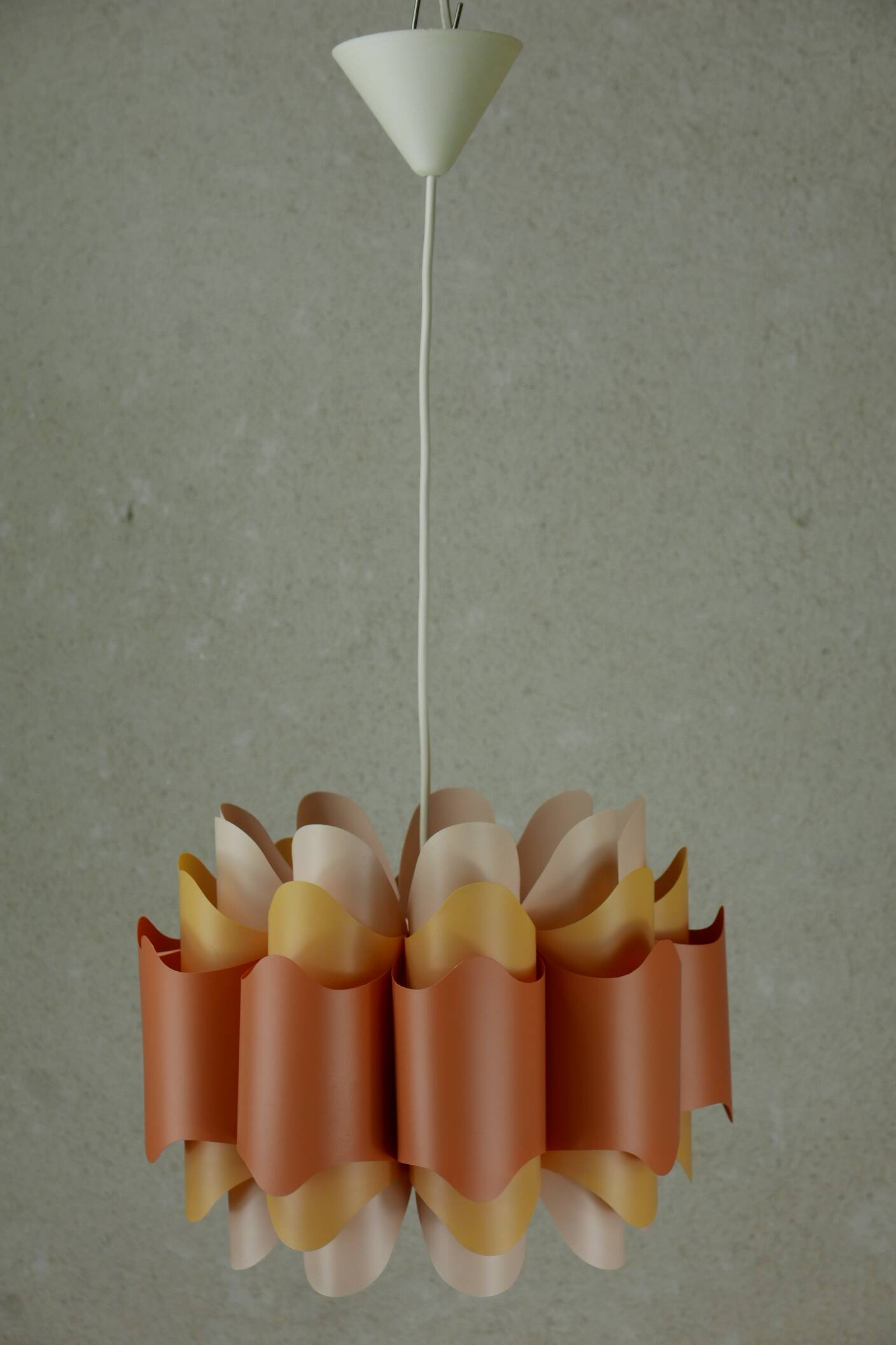Apollo vintage pendant light