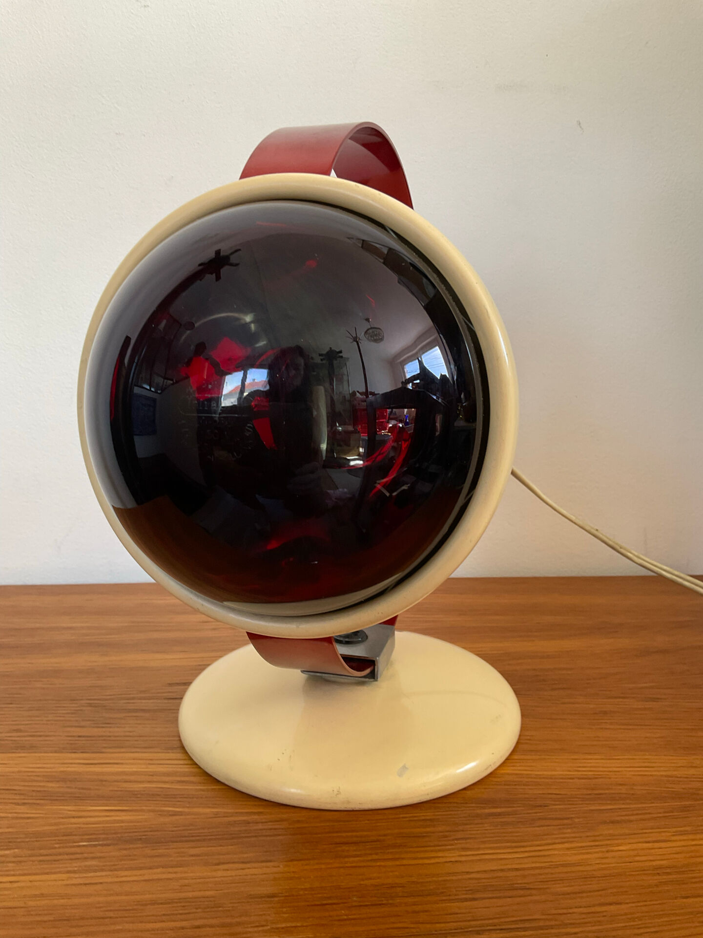 Lampe Infraphil Philips design Charlotte Perriand des années 60-70