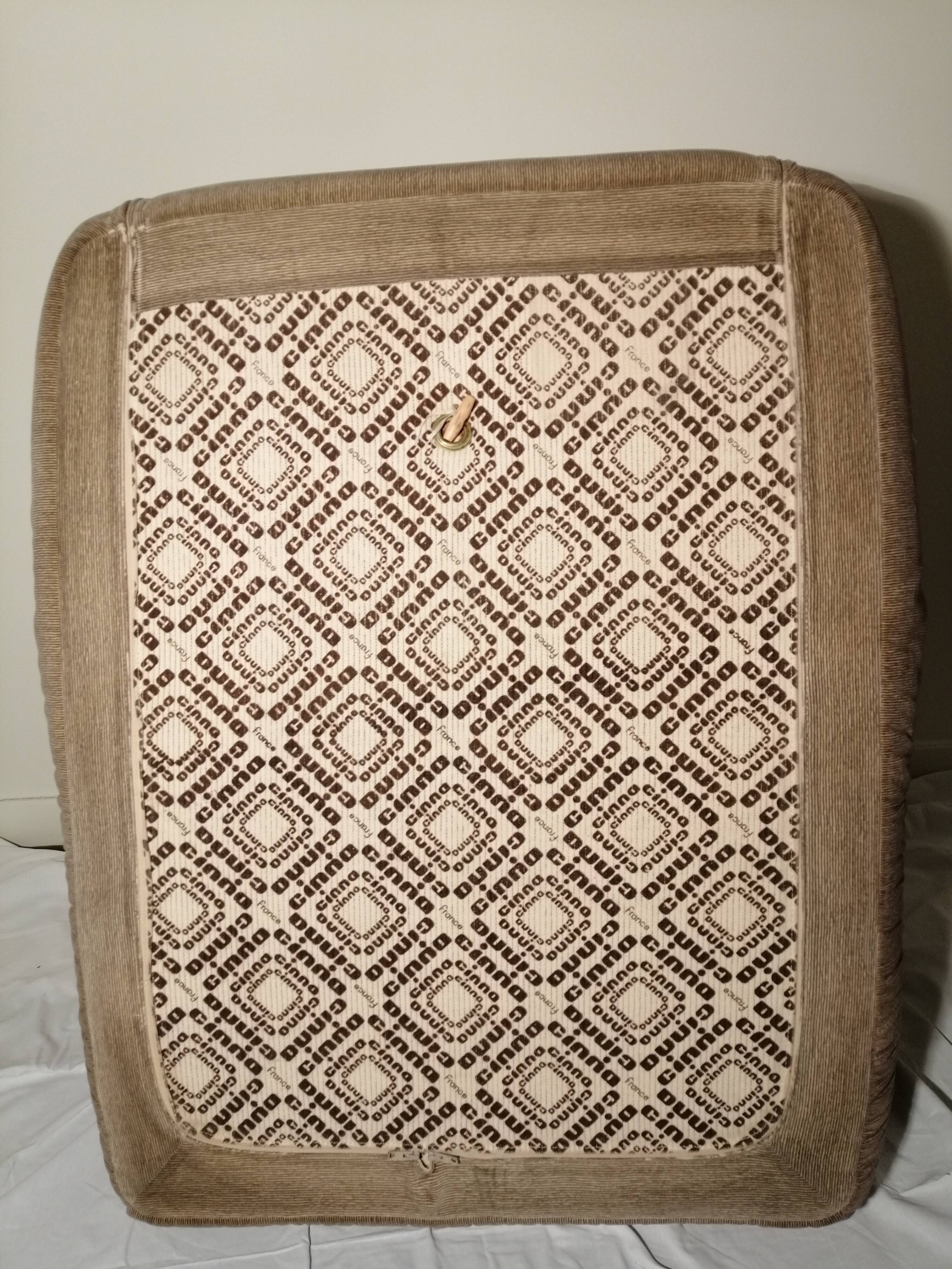 Chauffeuse et pouf Gao Cinna 1970/1980