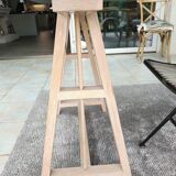 Dining room table