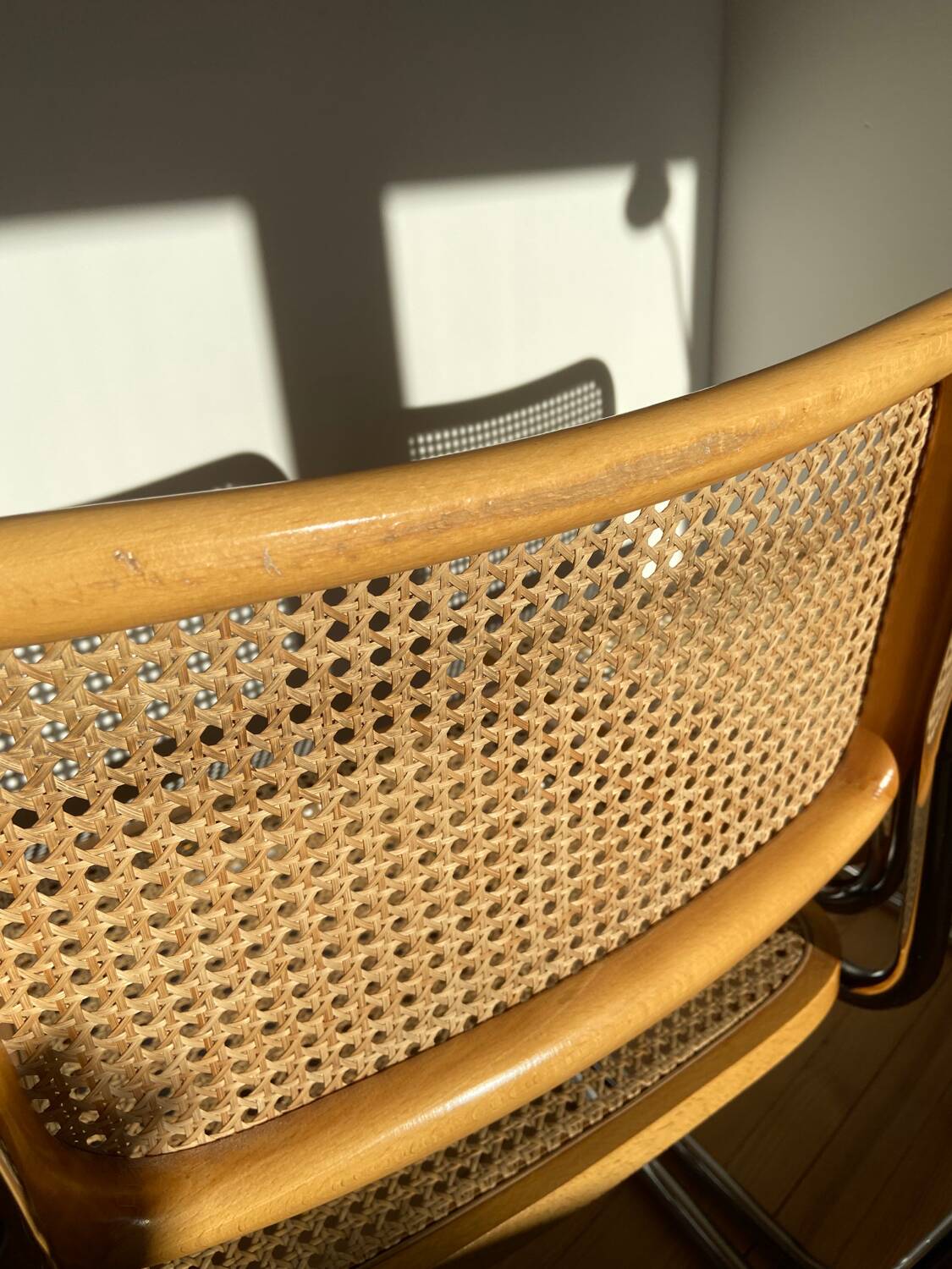 Paire de chaises cannées italiennes design Breuer