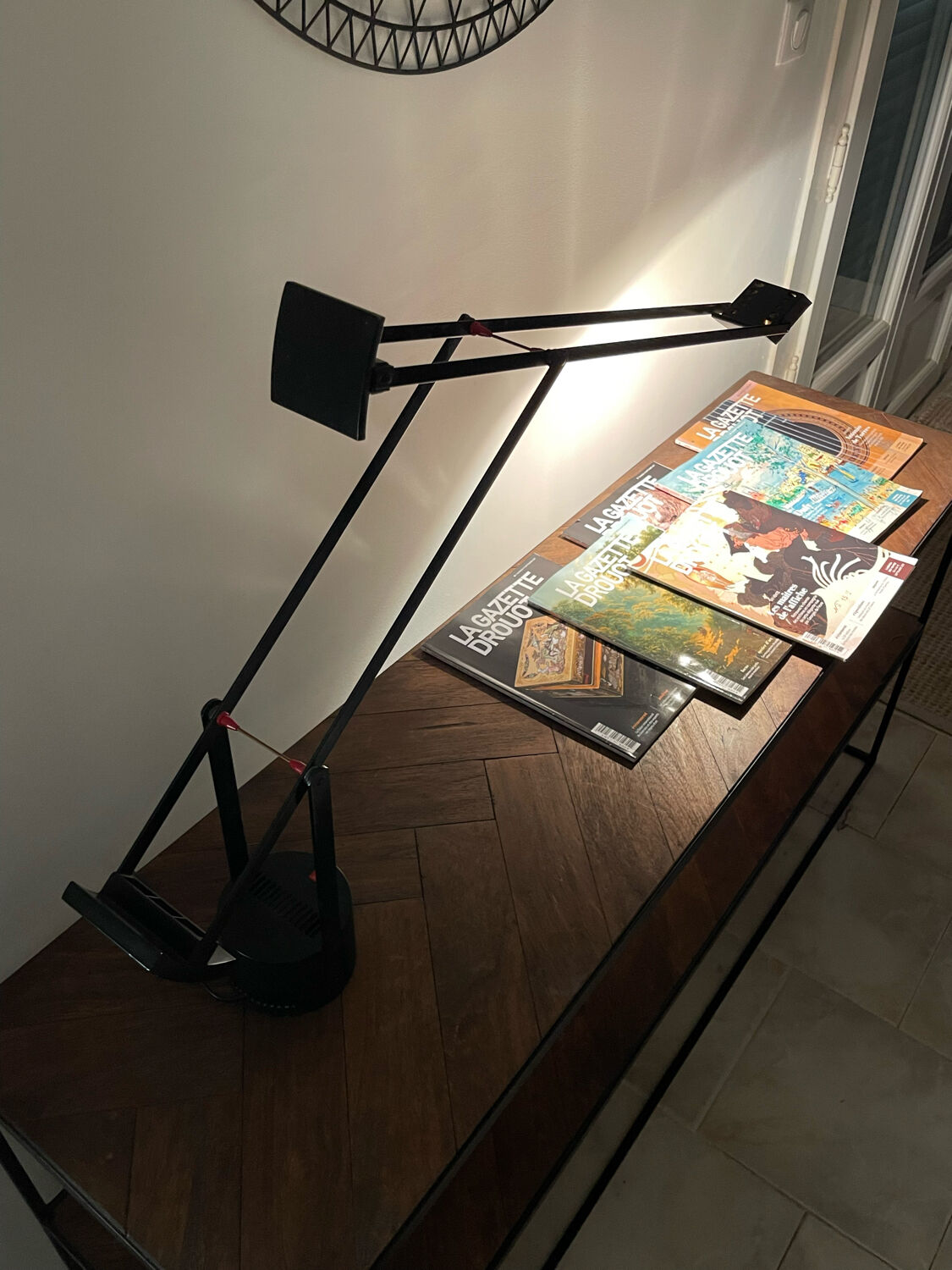 Tizio desk lamp - design Richard Sapper -70's