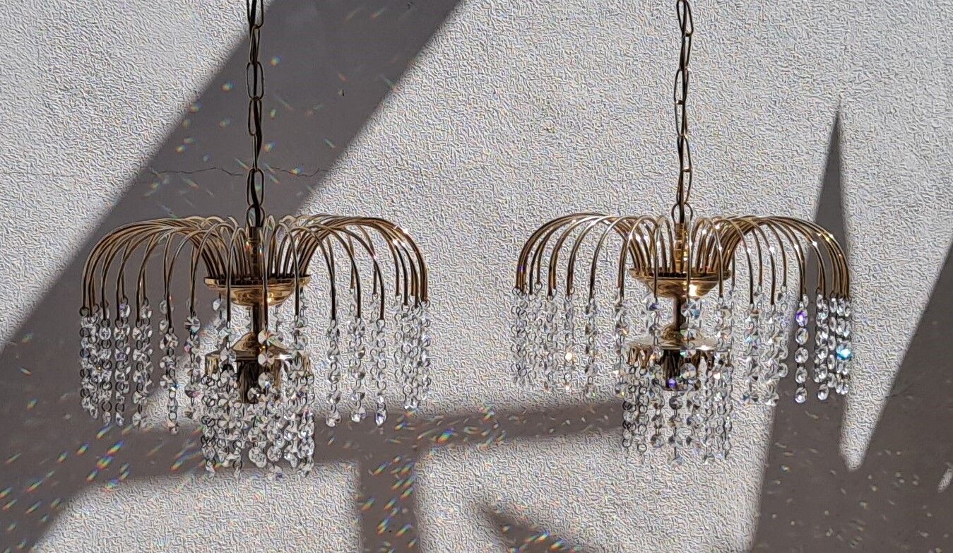 Paire de lustres perlés d’or italien vintage