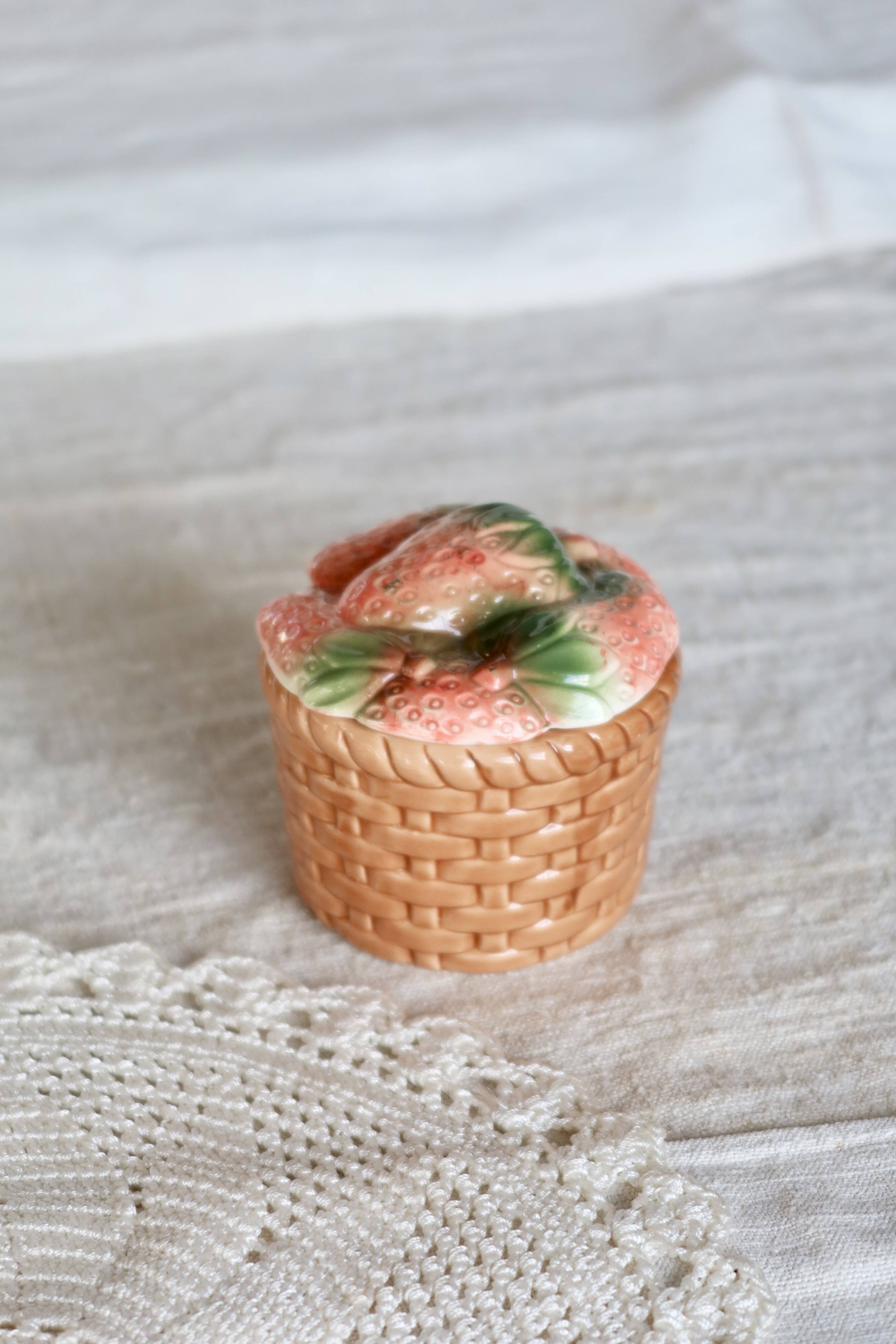 Small vintage ceramic sugar bowl with strawberry motif