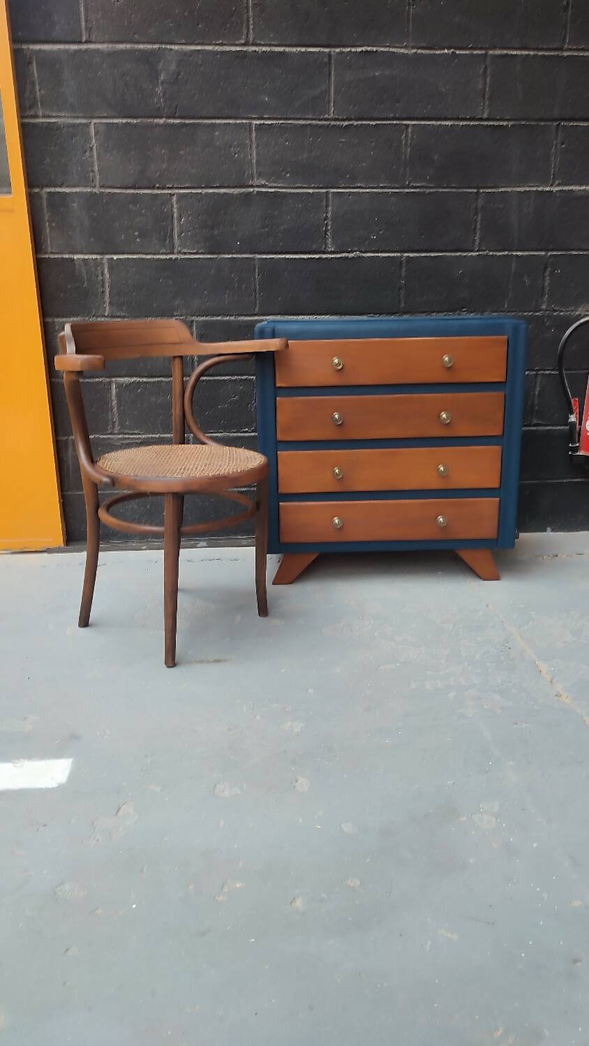 Vintage chest of drawers