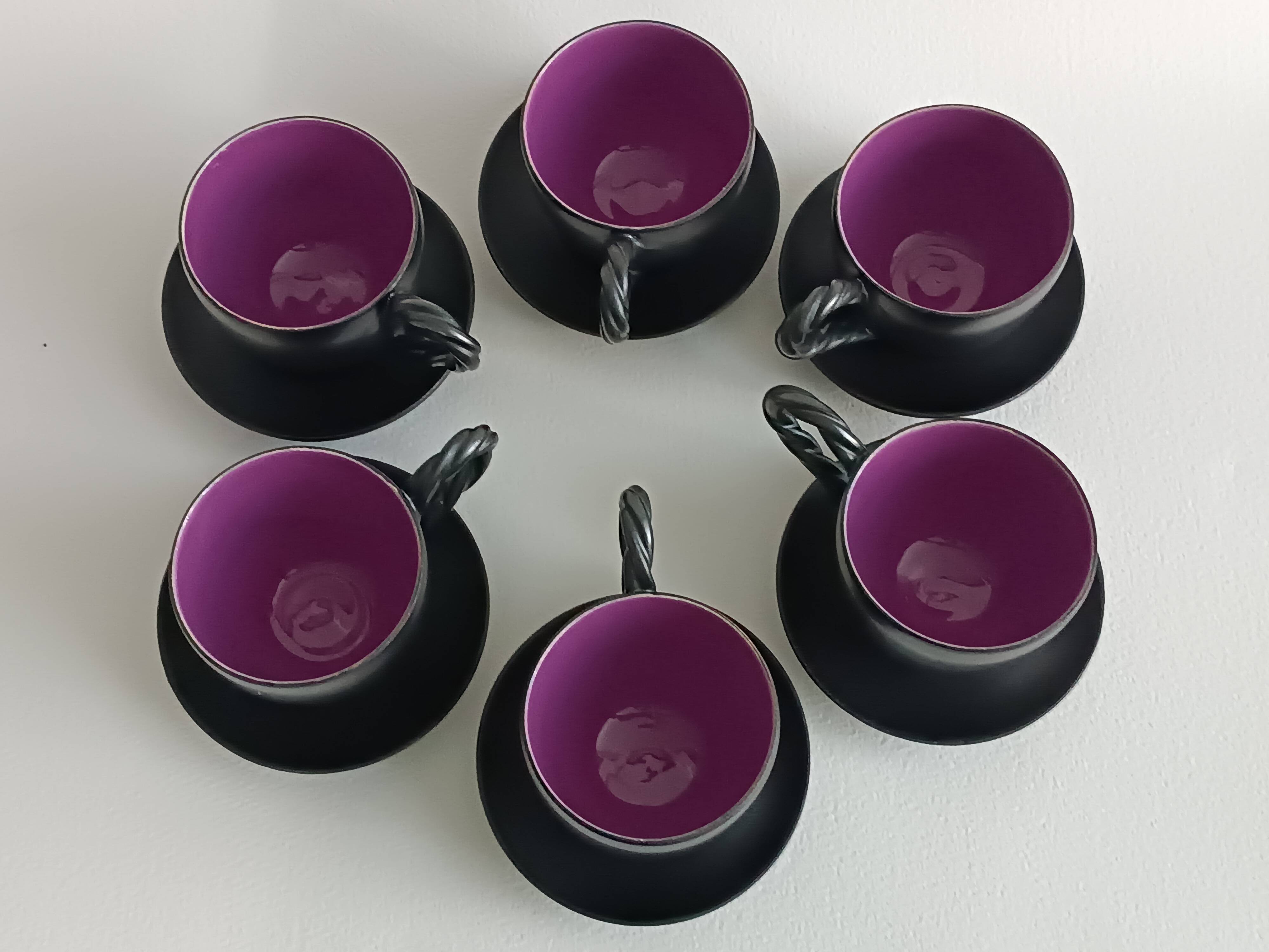 Ensemble de six tasses et leur soucoupe en céramique Monica Ceram Vallauris