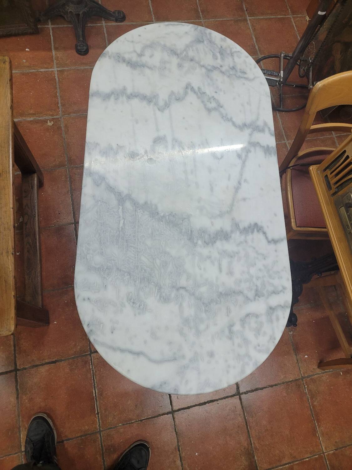 Table bistrot dessus marbre
