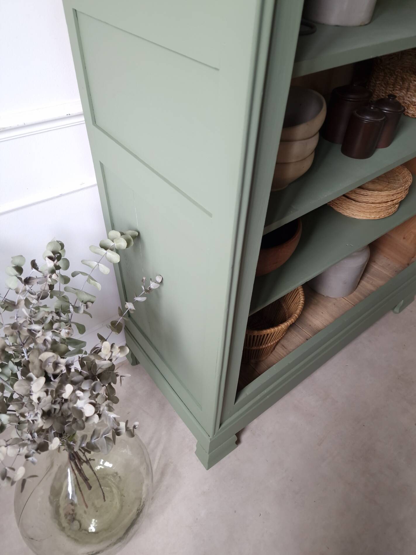 Green Shelf