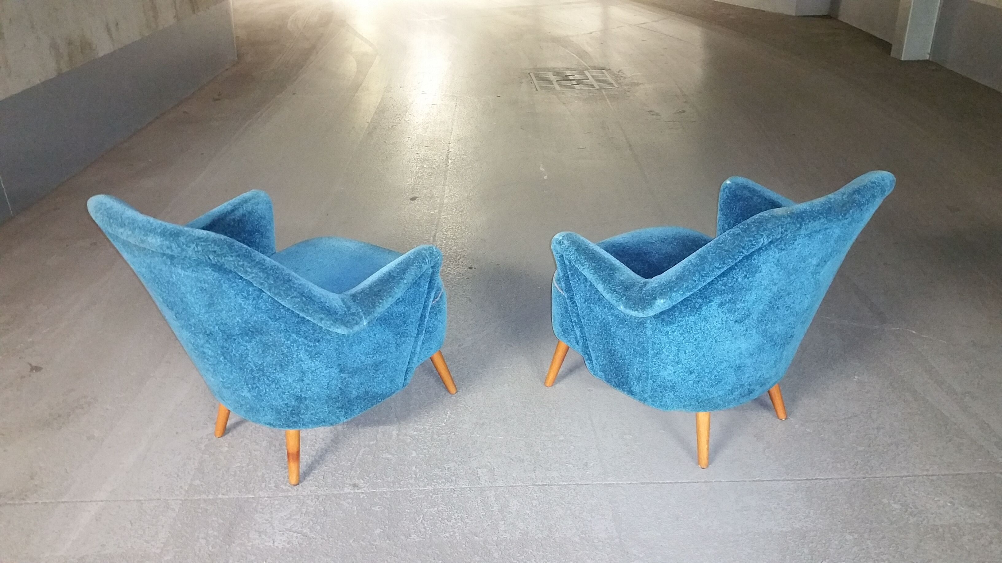 Superb pair of chairs 50 60 organic years