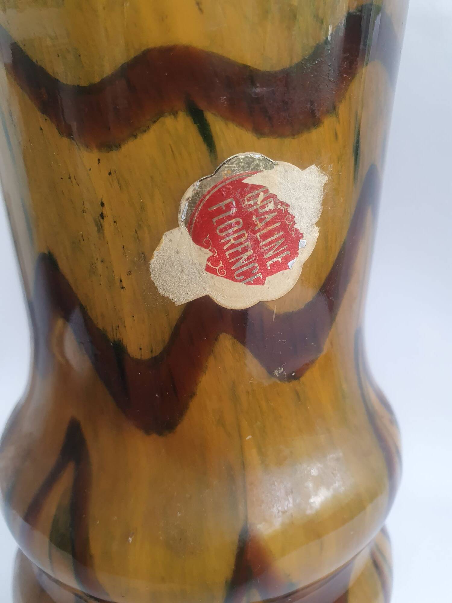 Vintage 70s opaline florence vase