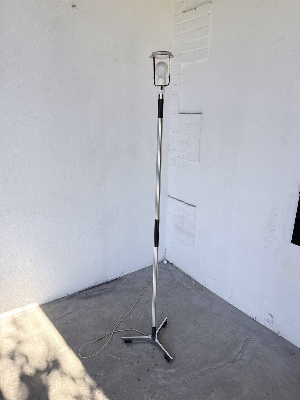 1970s chrome tripod floor lamp Richard
