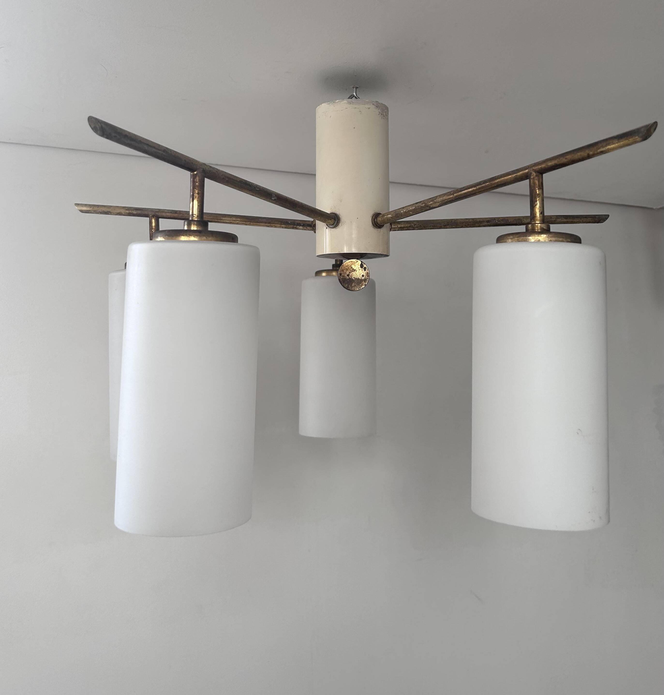 Vintage Italian ceiling light, brass and opaline, 1950