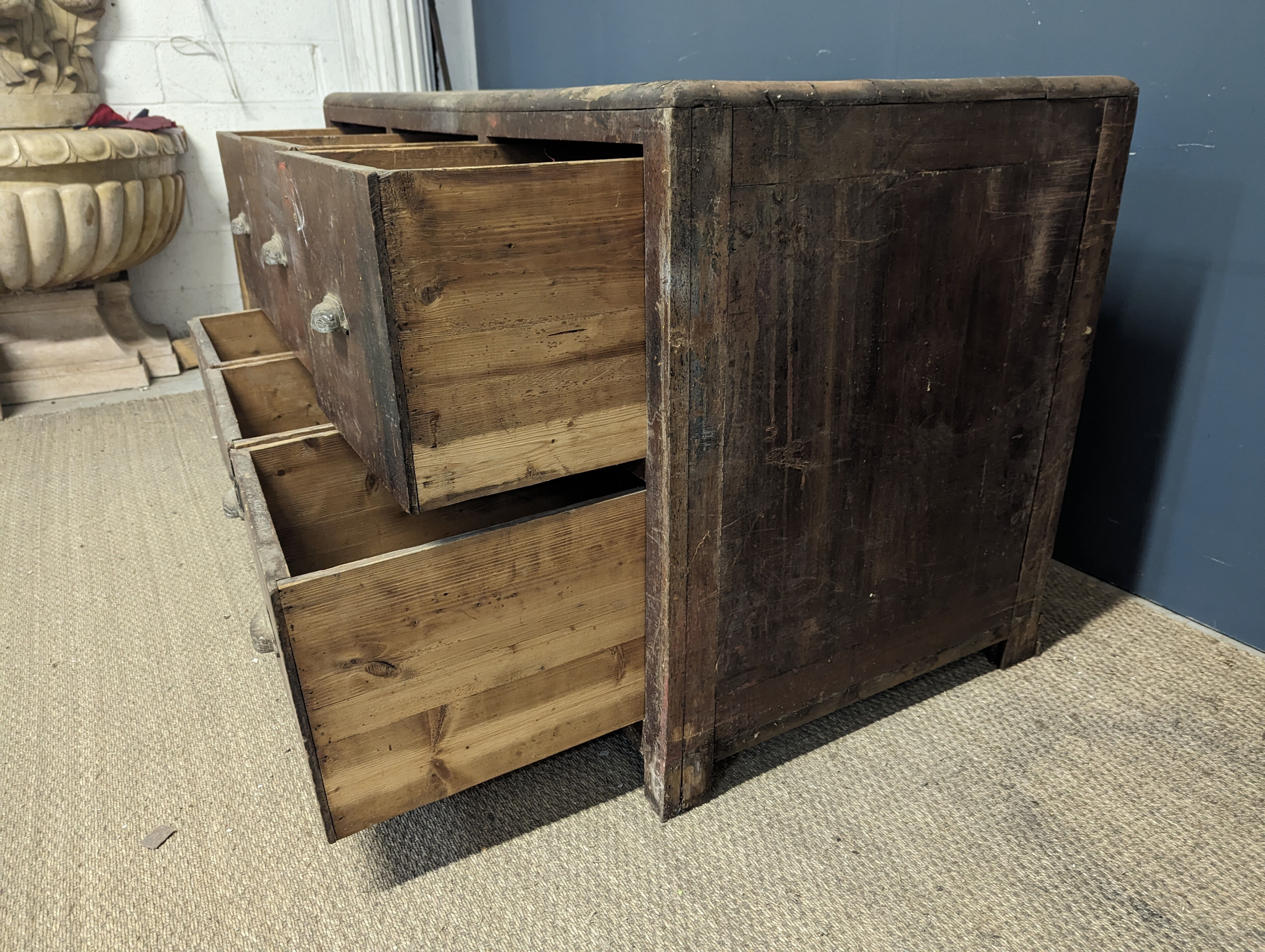 Trade or workshop furniture