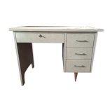 Formica desk